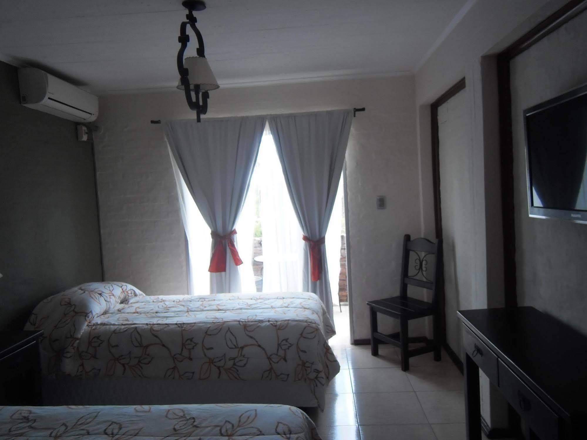 Hotel Jardines De Dayman Termas del Daymán Eksteriør billede